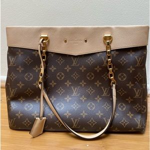 LOUIS VUITTON PALLAS SHOPPER